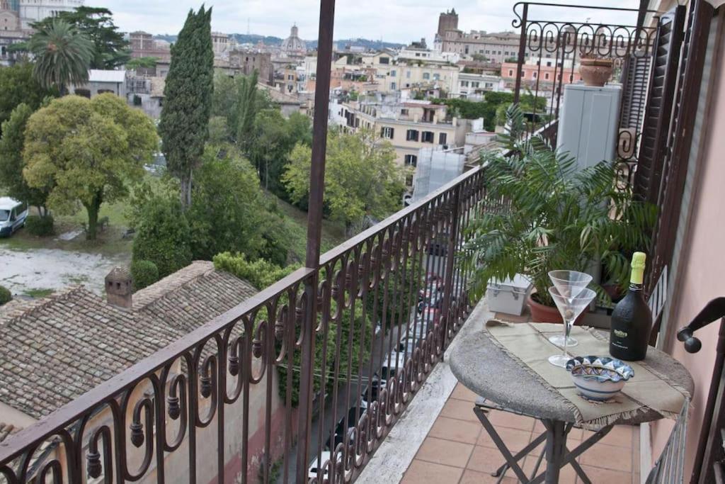 Casa Con Vista Colosseo - Luxury With Colosseum View Rom